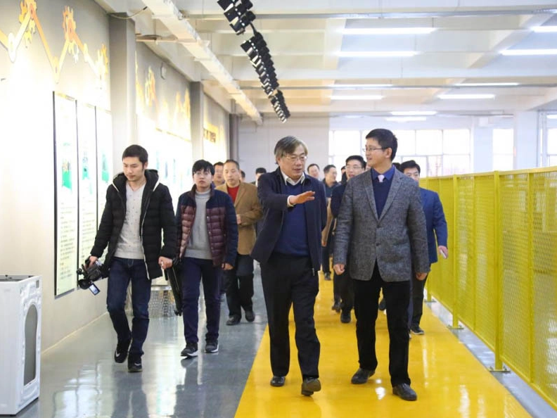  'Le plus beau travailleur scientifique et technologique du district de Xishan ' Zhou Lifeng 丨 La persistance est l'essence et l'innovation quotidienne est la voie